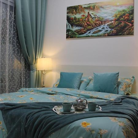 Newly Furnished One Bedroom Apartment Next To Metro & Beach In Marina Residence Dubai Esterno foto