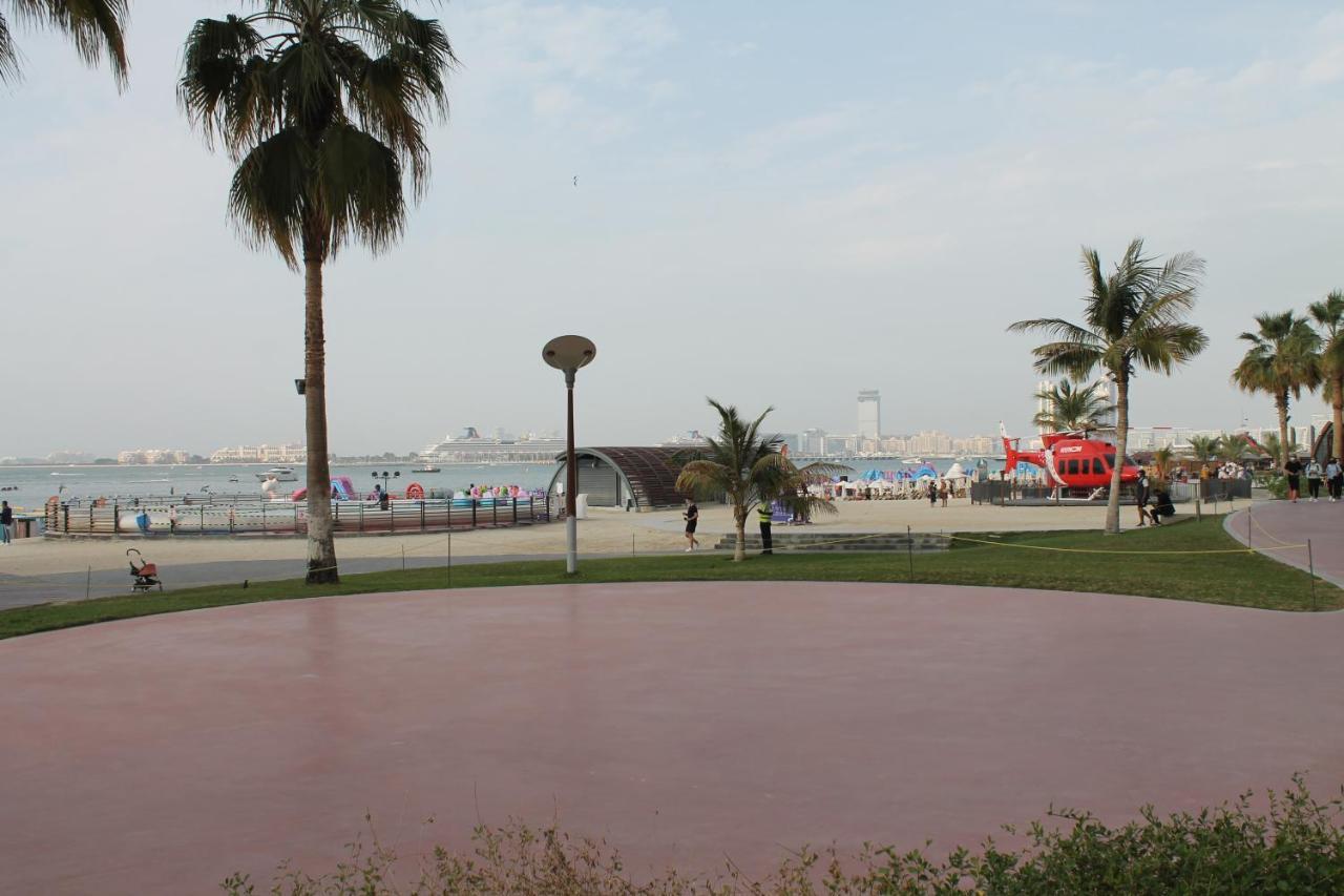 Newly Furnished One Bedroom Apartment Next To Metro & Beach In Marina Residence Dubai Esterno foto